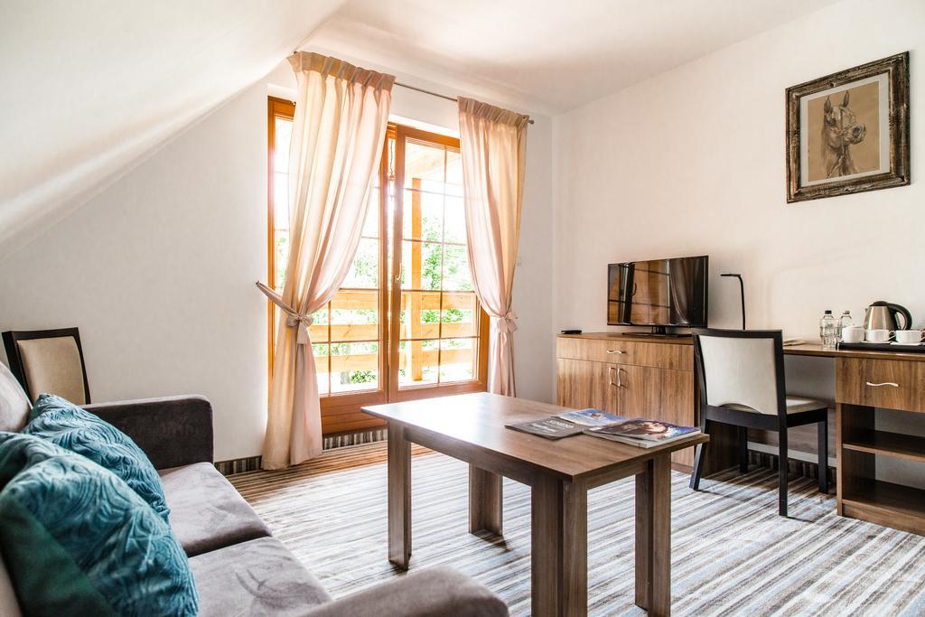 Hotel Przy Dworze Lesna Podlaska Room photo